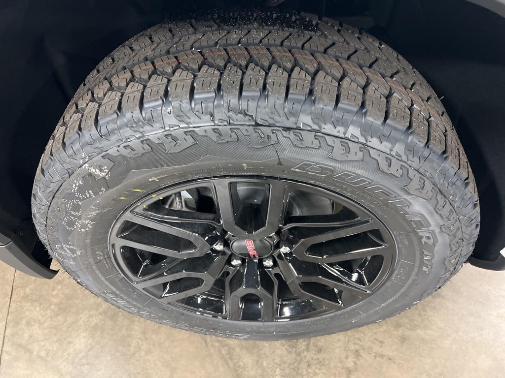 new 2026 GMC Sierra 1500 car, priced at $56,395