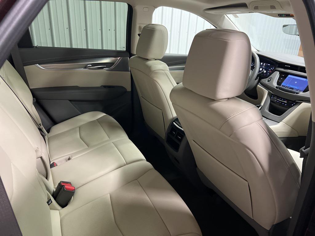 used 2023 Cadillac XT5 car, priced at $31,520