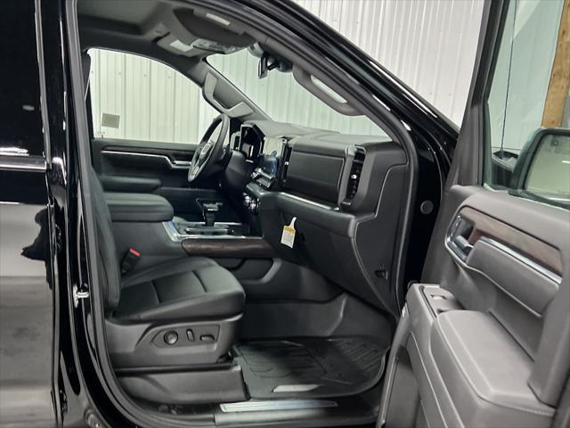 new 2025 GMC Sierra 1500 car, priced at $66,725