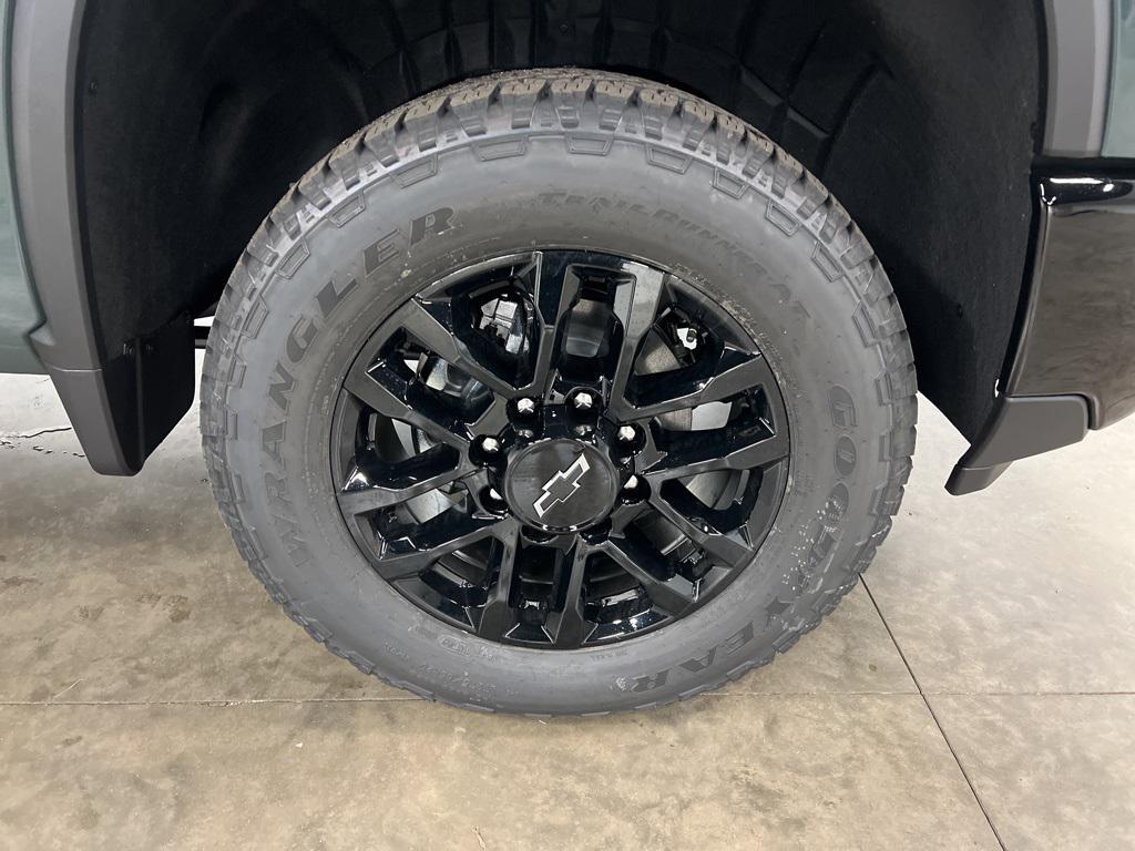 new 2026 Chevrolet Silverado 3500 car, priced at $79,935