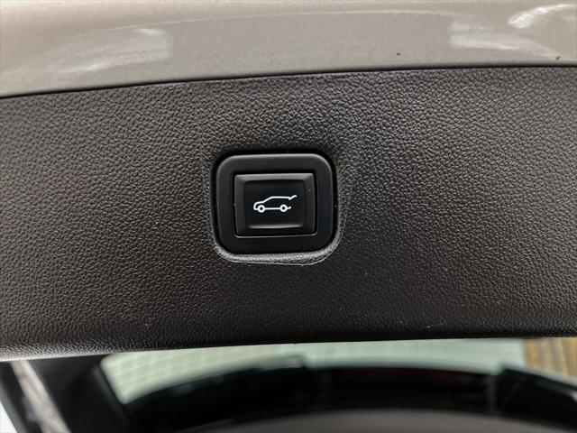 used 2022 Chevrolet Blazer car, priced at $27,380