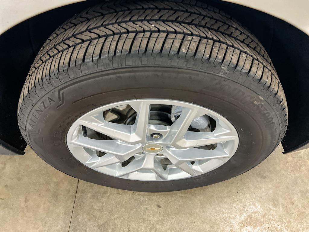 used 2023 Chevrolet Equinox car, priced at $24,690