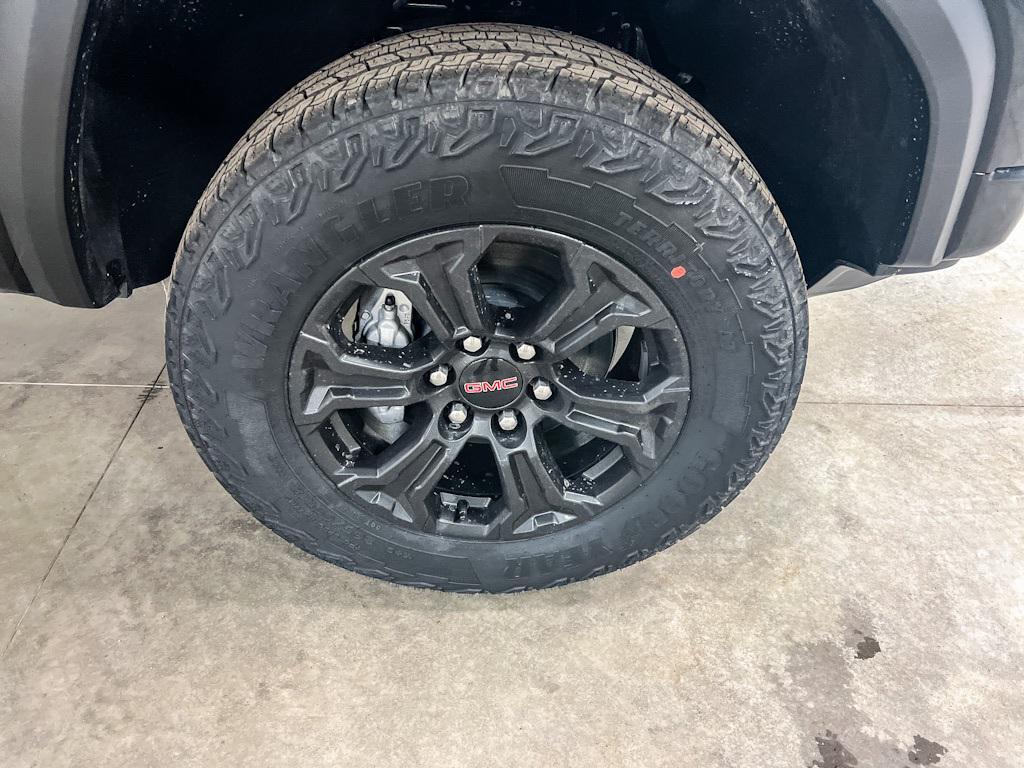 new 2025 GMC Canyon car, priced at $47,145