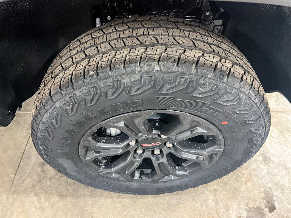 new 2025 GMC Canyon car, priced at $47,145