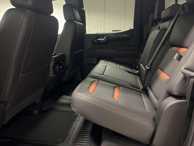 new 2025 GMC Sierra 1500 car, priced at $72,055