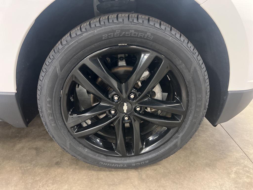 used 2021 Chevrolet Equinox car, priced at $20,980