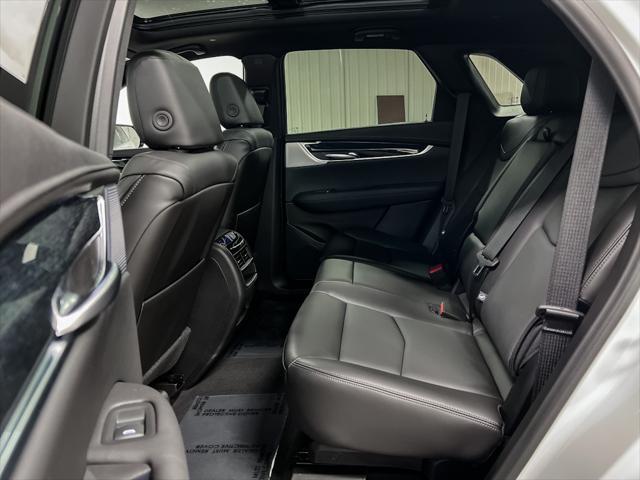 new 2025 Cadillac XT5 car, priced at $60,990