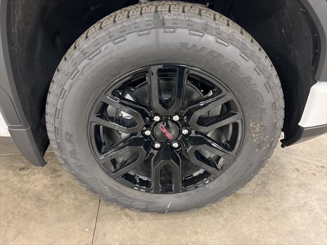 new 2025 GMC Sierra 1500 car, priced at $66,690
