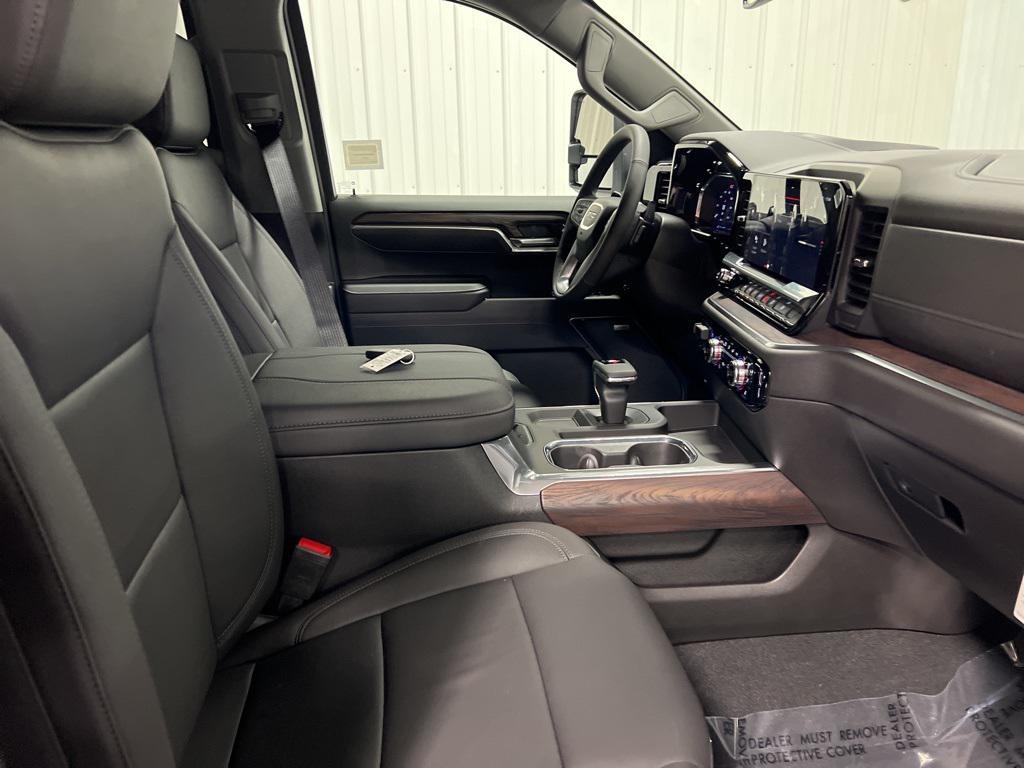 new 2025 GMC Sierra 1500 car, priced at $70,430