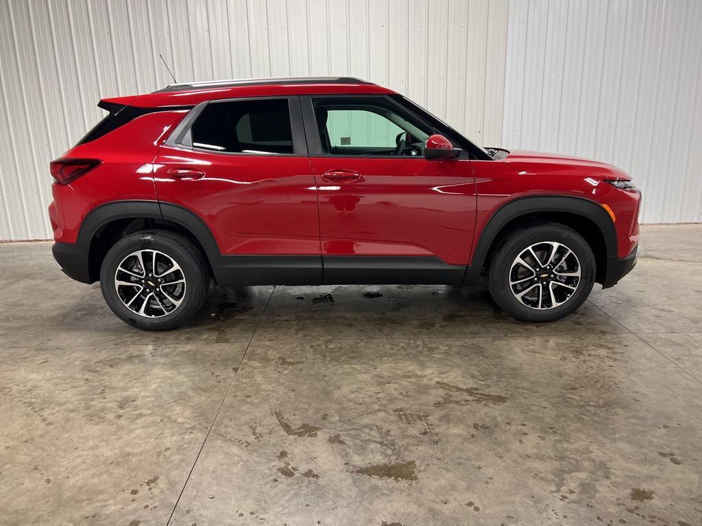 new 2026 Chevrolet TrailBlazer car, priced at $30,275