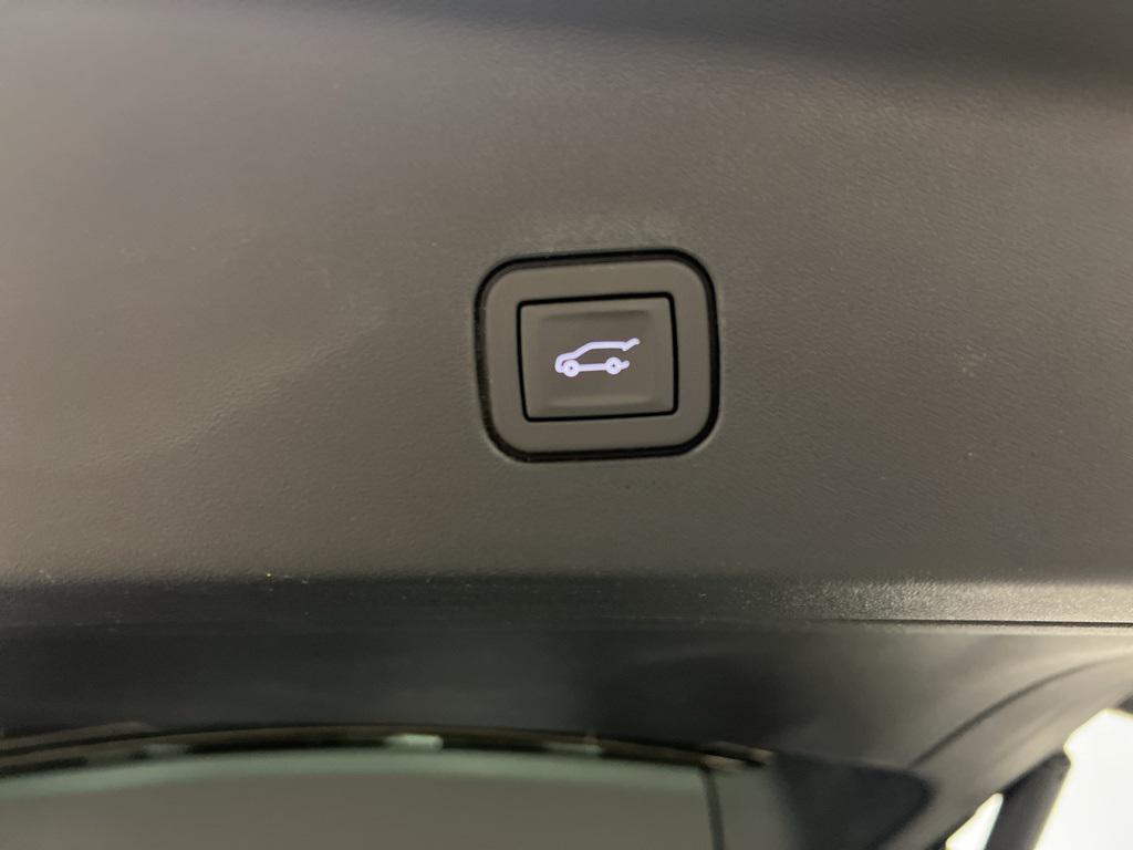 new 2026 Cadillac VISTIQ car, priced at $80,740
