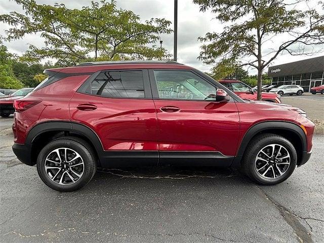 used 2025 Chevrolet TrailBlazer car, priced at $25,995