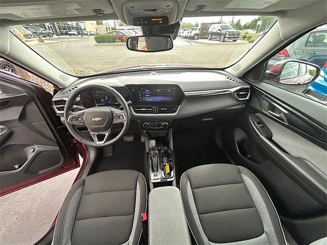 used 2025 Chevrolet TrailBlazer car, priced at $25,995