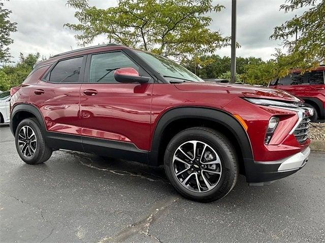 used 2025 Chevrolet TrailBlazer car, priced at $25,995
