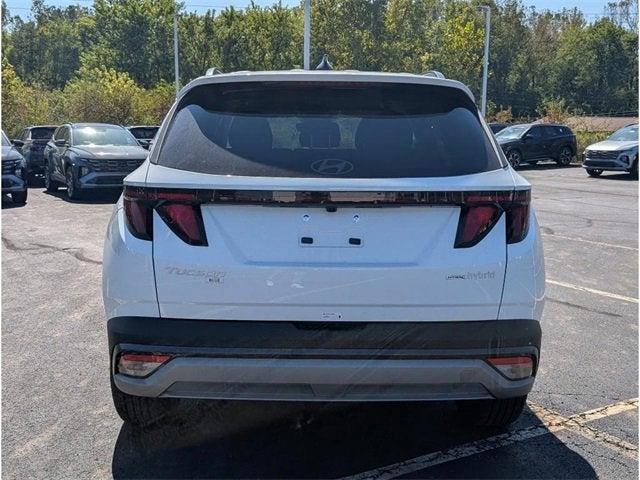 new 2025 Hyundai TUCSON Hybrid car, priced at $35,121