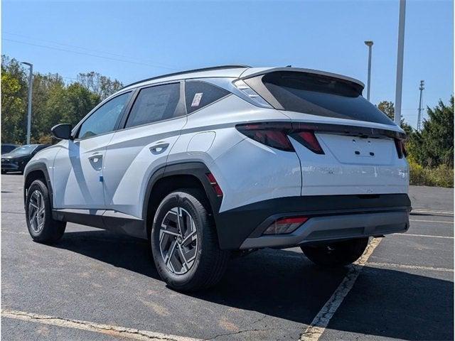 new 2025 Hyundai TUCSON Hybrid car, priced at $35,121