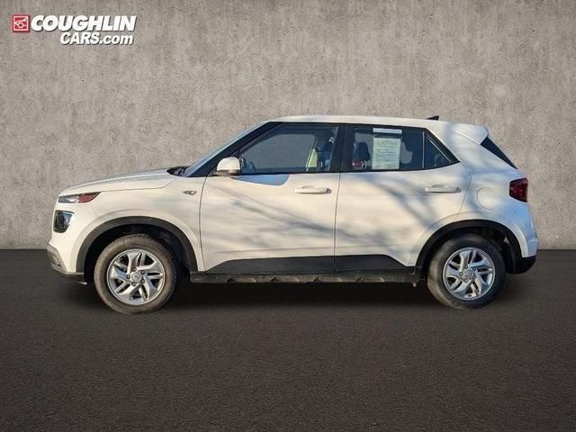 used 2022 Hyundai Venue car, priced at $14,498