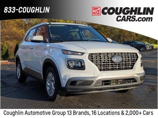 used 2022 Hyundai Venue car, priced at $16,290