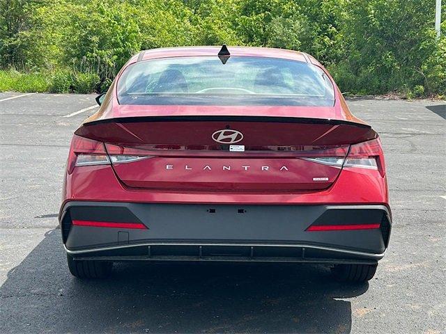 new 2025 Hyundai ELANTRA HEV car, priced at $29,090