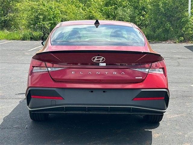 new 2025 Hyundai ELANTRA HEV car, priced at $26,840