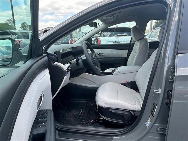 new 2025 Hyundai Tucson car, priced at $29,628