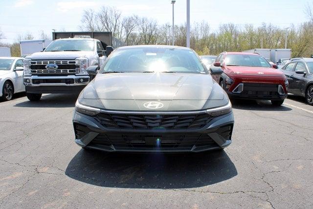 new 2025 Hyundai Elantra car, priced at $25,602