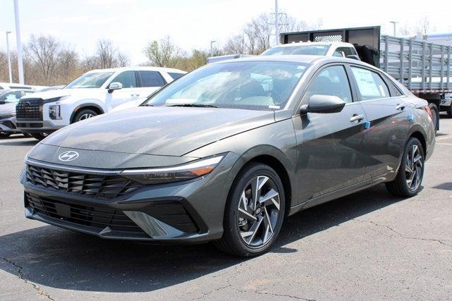 new 2025 Hyundai Elantra car, priced at $25,602