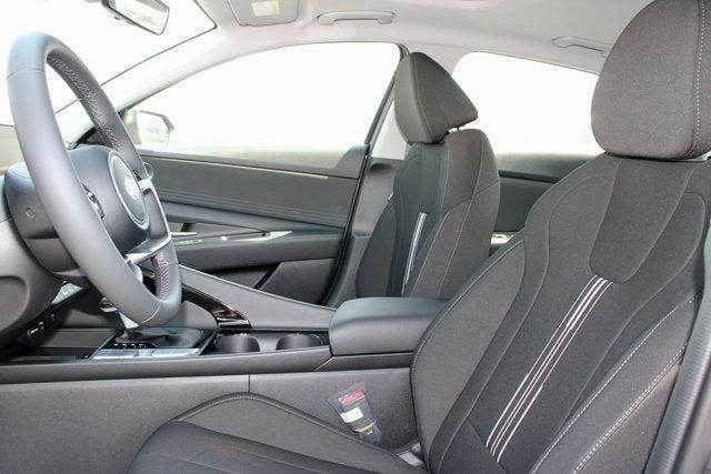 new 2025 Hyundai Elantra car, priced at $25,602