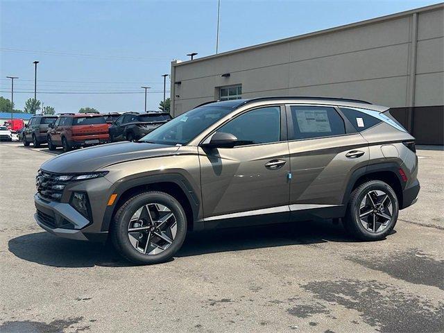 new 2025 Hyundai TUCSON Hybrid car, priced at $35,941