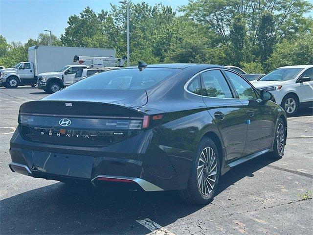 new 2025 Hyundai Sonata Hybrid car, priced at $38,515