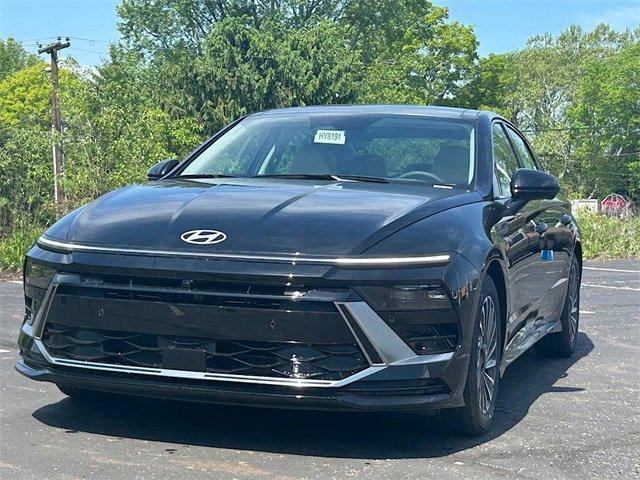 new 2025 Hyundai Sonata Hybrid car, priced at $38,515