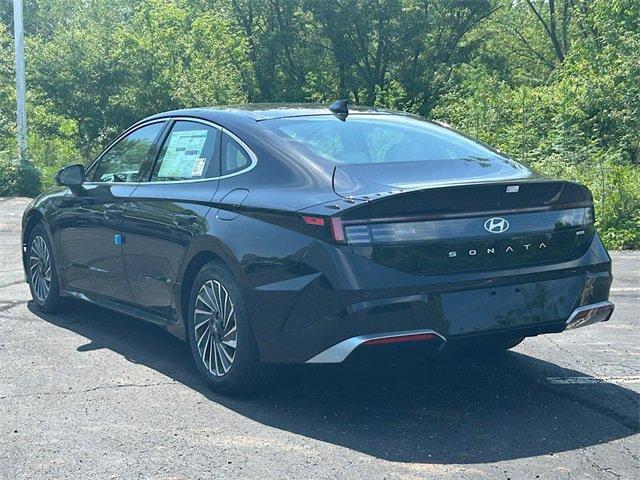 new 2025 Hyundai Sonata Hybrid car, priced at $38,515
