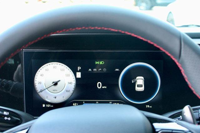 new 2025 Hyundai Elantra car, priced at $30,018