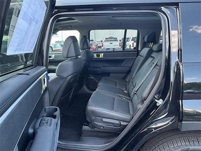 new 2025 Hyundai SANTA FE HEV car, priced at $47,100