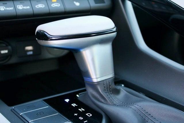new 2025 Hyundai Elantra car, priced at $26,214