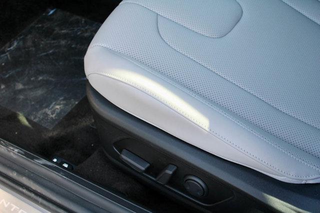new 2025 Hyundai Elantra car, priced at $26,214