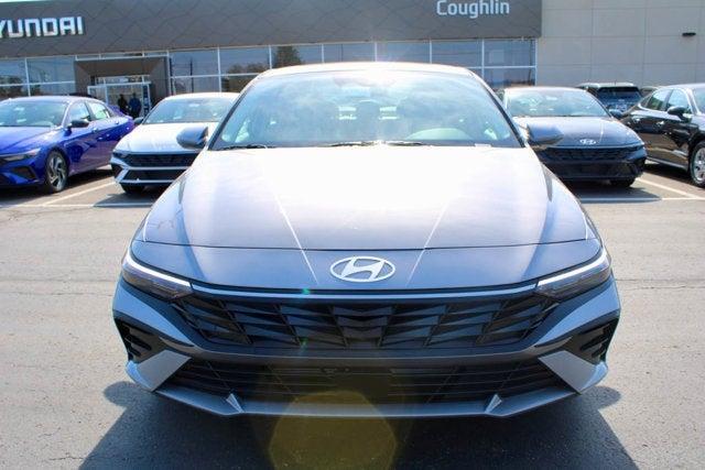 new 2025 Hyundai Elantra car, priced at $26,214