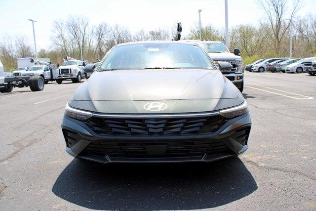 new 2025 Hyundai Elantra car, priced at $25,612