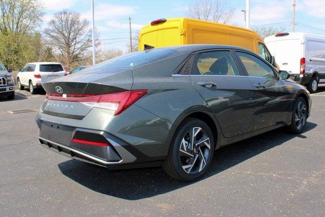 new 2025 Hyundai Elantra car, priced at $25,612