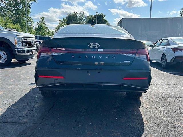 new 2025 Hyundai ELANTRA HEV car, priced at $28,603