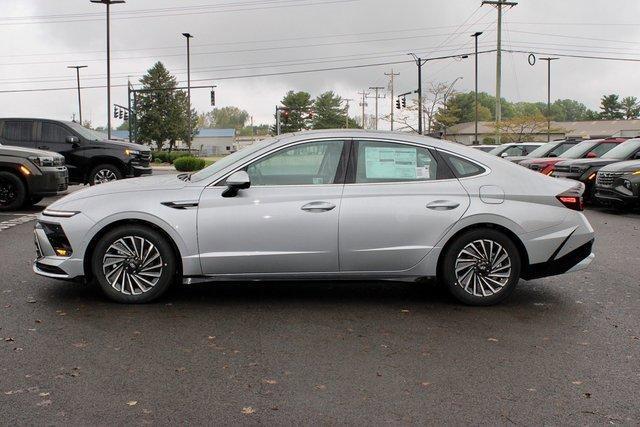 new 2024 Hyundai Sonata Hybrid car, priced at $37,263