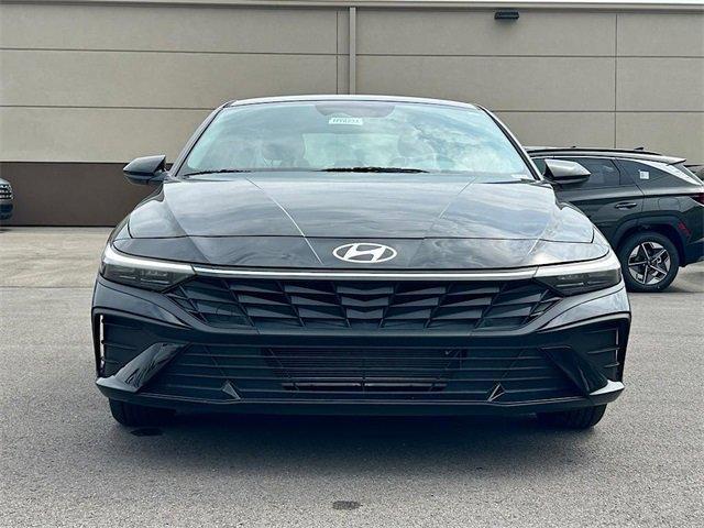 new 2025 Hyundai Elantra car, priced at $23,483