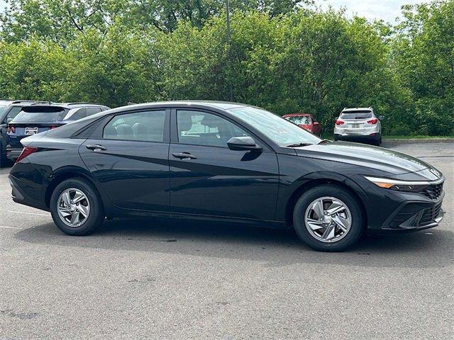 new 2025 Hyundai Elantra car, priced at $23,483