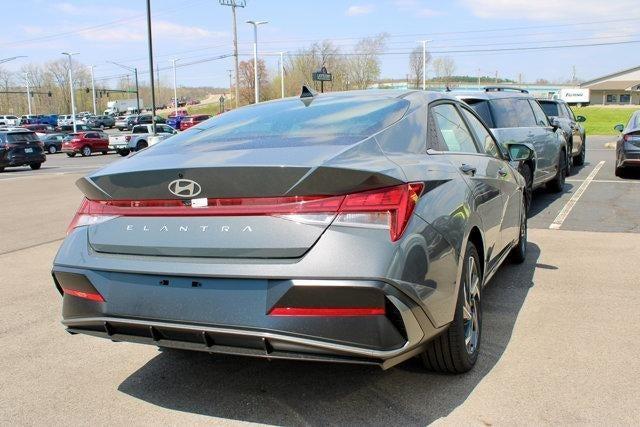 new 2025 Hyundai Elantra car, priced at $25,602