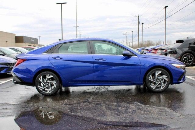 new 2025 Hyundai Elantra car, priced at $26,507