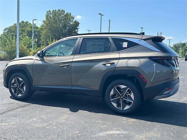 new 2025 Hyundai TUCSON Hybrid car, priced at $37,228