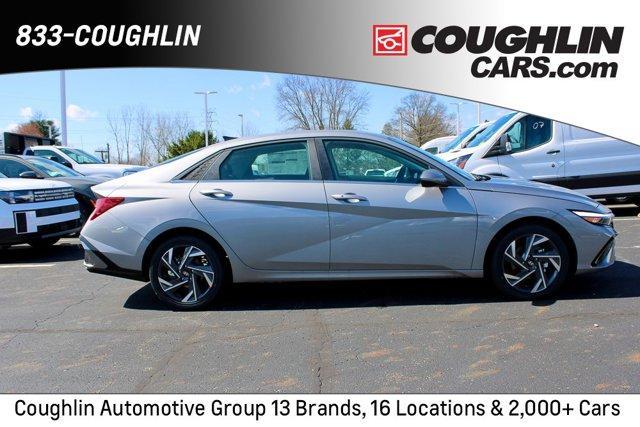 new 2025 Hyundai Elantra car, priced at $26,852