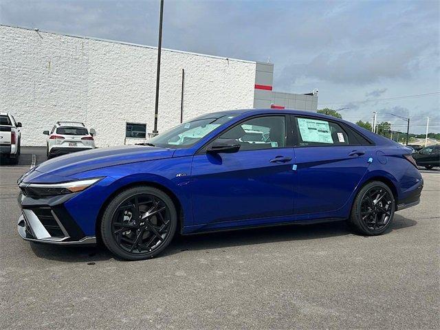 new 2025 Hyundai Elantra car, priced at $29,801