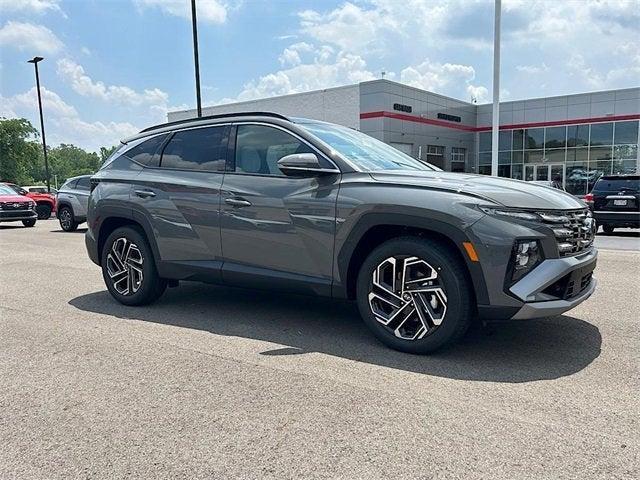 new 2025 Hyundai Tucson car, priced at $37,570