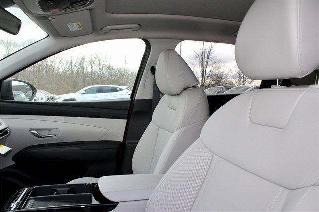 new 2025 Hyundai TUCSON Hybrid car, priced at $36,847
